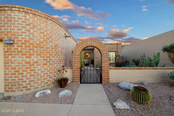 Tucson, AZ 85750,5180 N Grey Mountain Trail