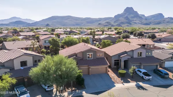 7485 W Crimson Ridge Drive, Tucson, AZ 85743