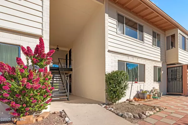 8060 E Broadway Boulevard ##212, Tucson, AZ 85710