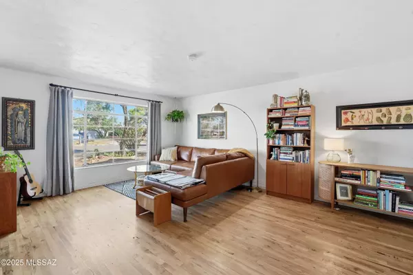 Tucson, AZ 85719,2414 E Eastland Street