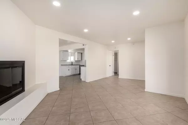 Pearce, AZ 85625,3613 E White Tail Road