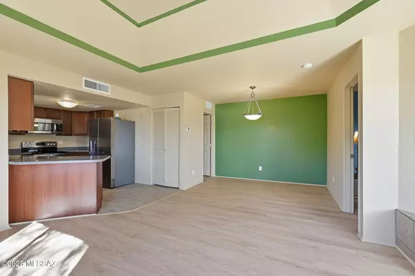 Tucson, AZ 85750,5051 N Sabino Canyon Road #1146