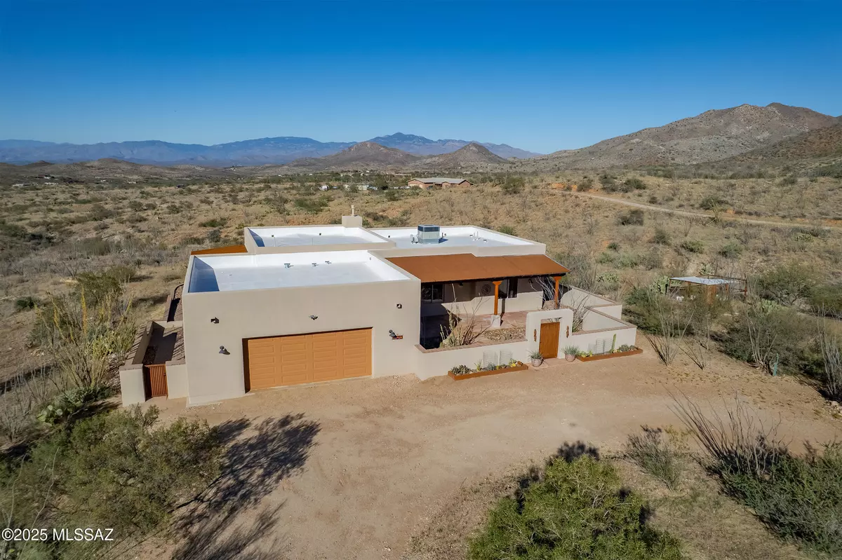 Vail, AZ 85641,19289 S Sonoita Highway