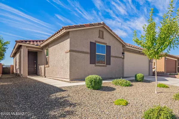 Tucson, AZ 85742,2177 W Desert Topaz Way