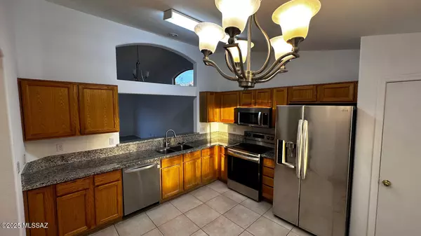 Tucson, AZ 85747,9755 Via De Sisneroz