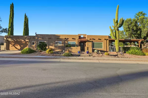 Green Valley, AZ 85614,425 E Paseo Chuparosas