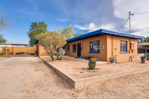 Tucson, AZ 85711,734 - 736 N Jerrie Avenue