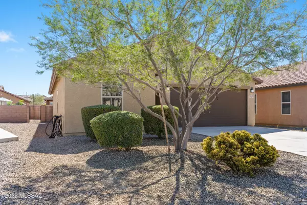 Tucson, AZ 85757,6326 S Nightjar Lane