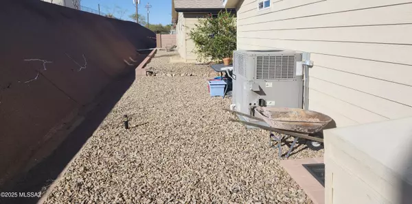 Benson, AZ 85602,1030 S Barrel Cactus Ridge #140