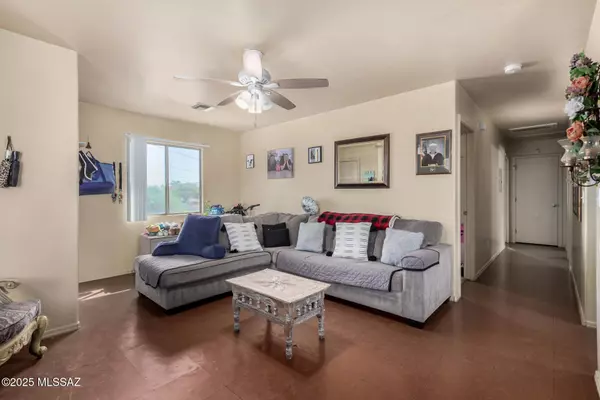 Tucson, AZ 85705,206 E Yavapai Road