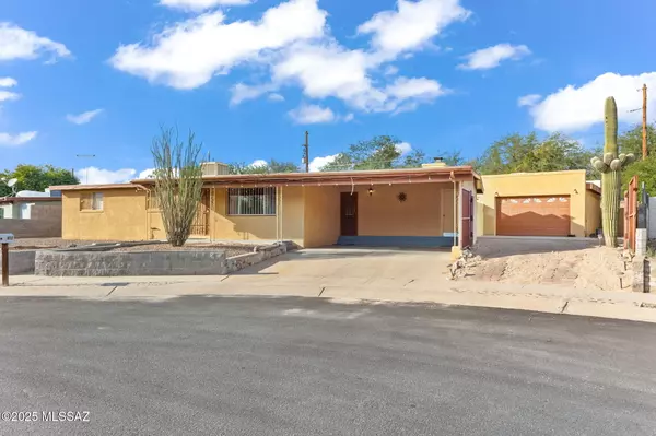 411 E Burrows Place, Tucson, AZ 85704