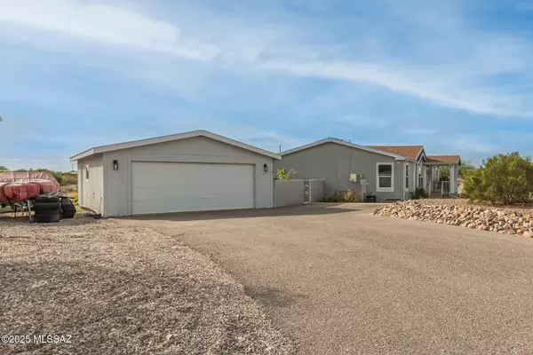 Vail, AZ 85641,11856 S Dancing Horse Place