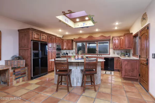 Tucson, AZ 85748,925 N Rancho Del Jefe Loop