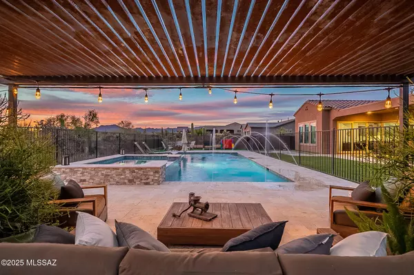 Tucson, AZ 85742,11295 N Big Star Trail