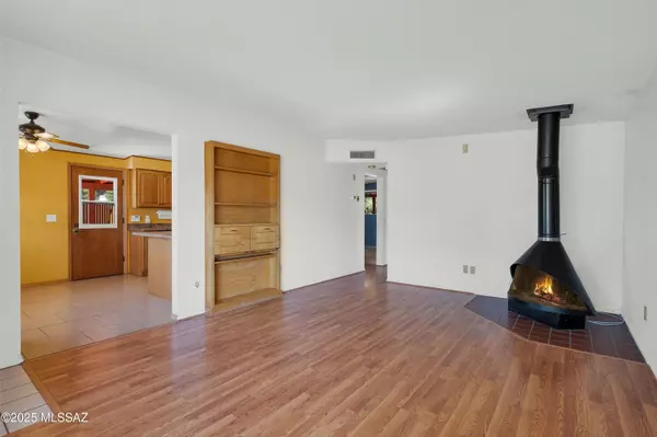 Tucson, AZ 85716,2821 E Presidio Road