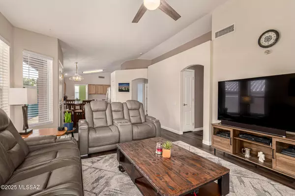 Tucson, AZ 85742,9028 N Arrington Drive