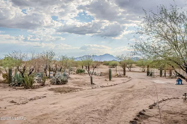 Tucson, AZ 85735,16486 W Quinlin Trail