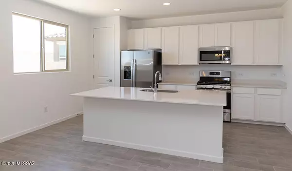 Tucson, AZ 85756,6101 E Campolina Trail