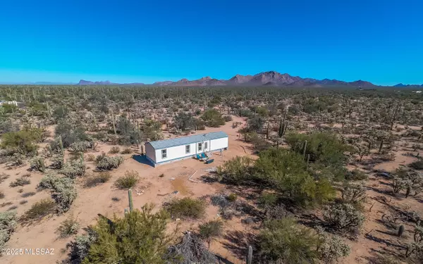 12690 W Fort Lowell Road, Tucson, AZ 85743