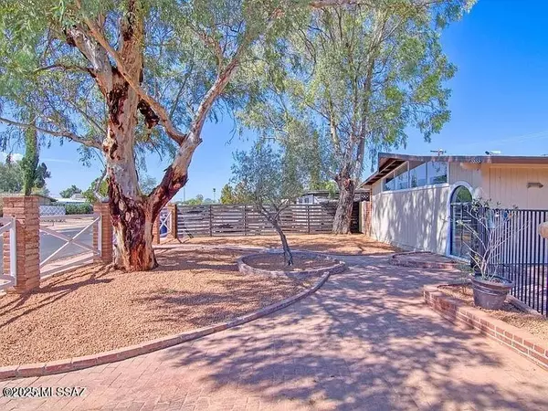 Tucson, AZ 85713,3533 E 27th Street