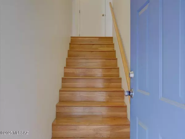 Tucson, AZ 85719,4271 N River Grove Circle #236