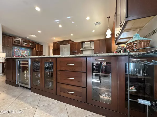 Oro Valley, AZ 85755,13573 N Garlenda Way