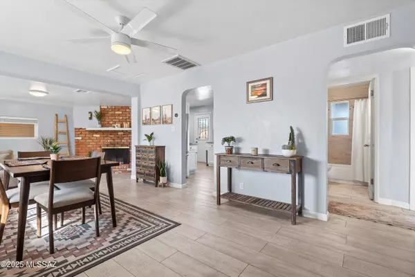 Tucson, AZ 85711,4619 E 6th Street