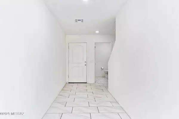 Tucson, AZ 85706,6038 S Kirtley Drive