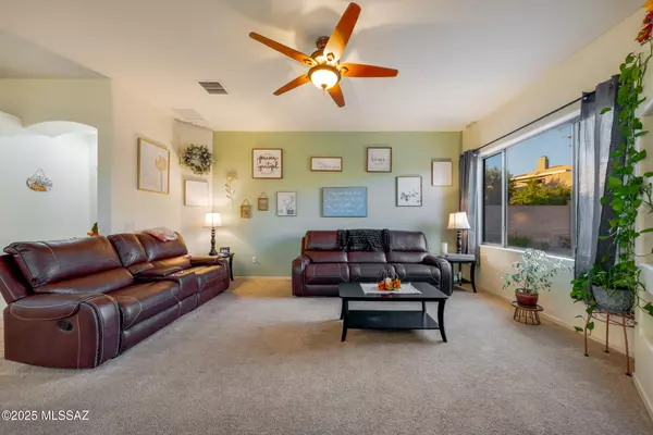 Vail, AZ 85641,10467 S Drifter Ranch Place