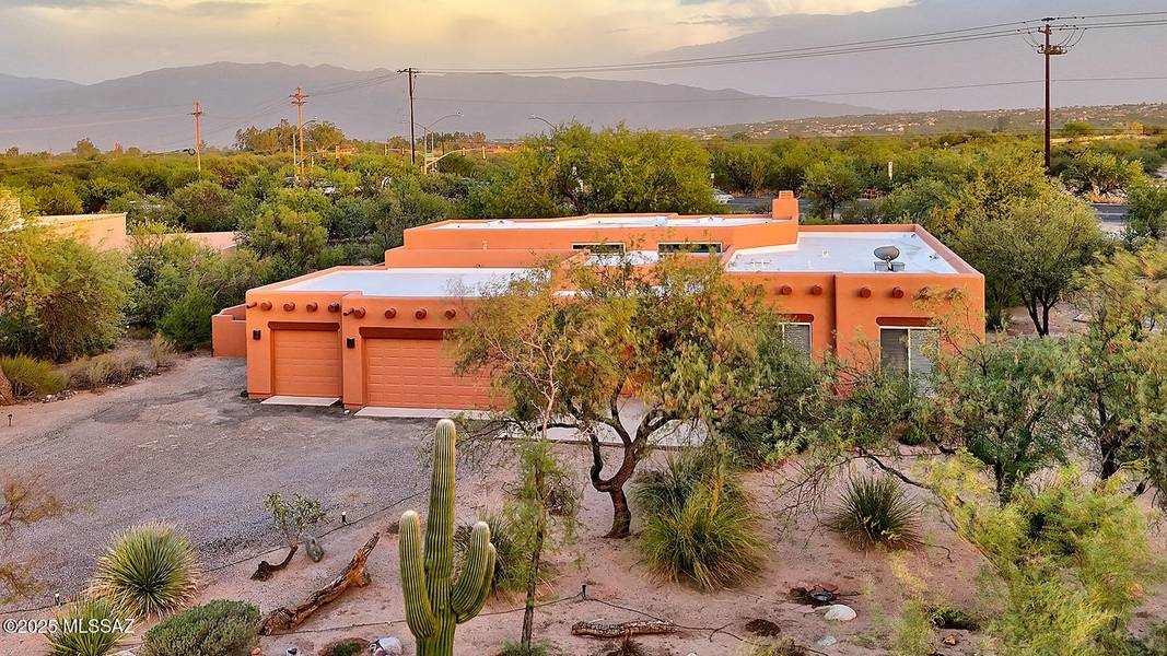 10250 E Winding Trail, Tucson, AZ 85749