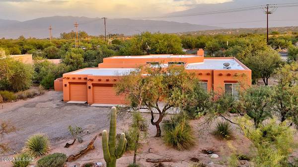 10250 E Winding Trail, Tucson, AZ 85749