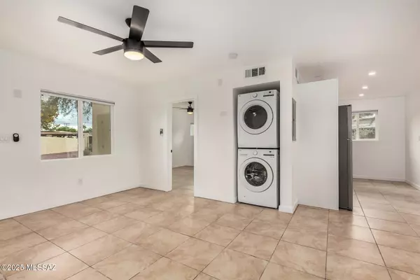 Tucson, AZ 85716,3003 E La Madera Drive