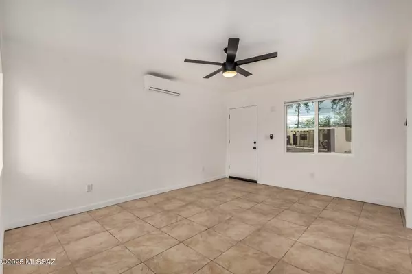 Tucson, AZ 85716,3003 E La Madera Drive