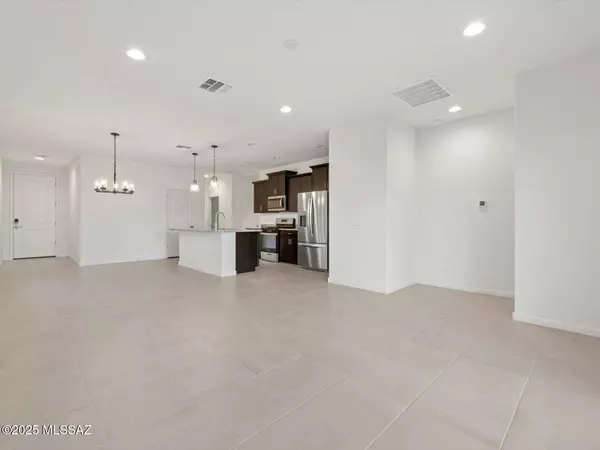 Marana, AZ 85658,12711 N Fire Brand Street