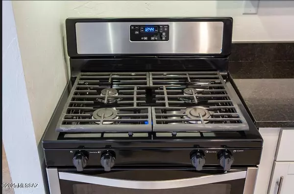 Tucson, AZ 85701,720 S 5th Avenue #12