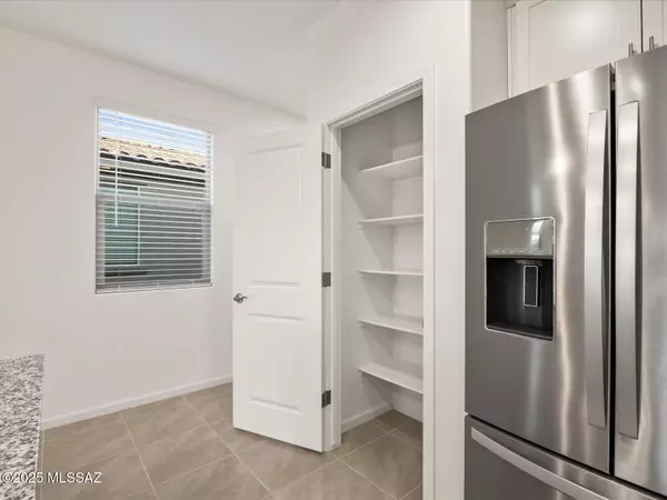 Marana, AZ 85743,9799 N Summerstone Avenue