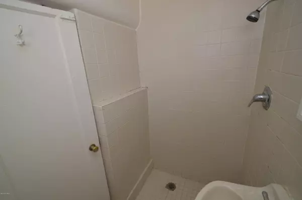 Tucson, AZ 85705,310 E Mohave Road #2