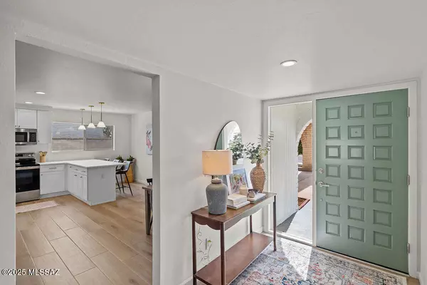 Tucson, AZ 85710,9121 E 28th Street