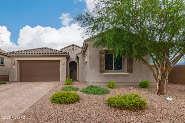 Oro Valley, AZ 85755,685 E Romsdalen Road