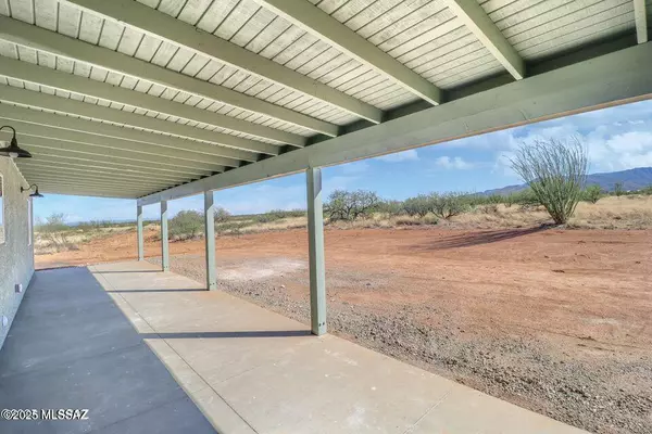 Benson, AZ 85602,1468 W Scarlet Blossom Trail