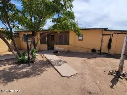 Tucson, AZ 85705,461 W Thurber Road #2