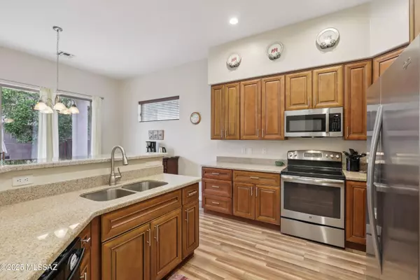 Tucson, AZ 85715,7444 E Calle Infinito