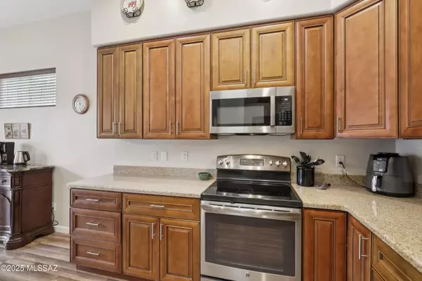 7444 E Calle Infinito, Tucson, AZ 85715