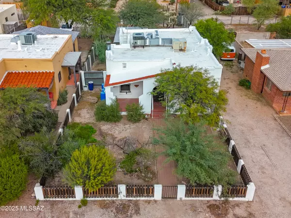 Tucson, AZ 85719,1033 E Waverly Street