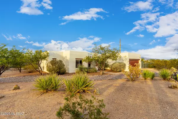 Vail, AZ 85641,3161 E Cardenas Drive