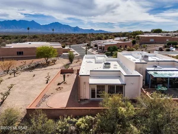 Green Valley, AZ 85622,934 W Via Del Pardillo