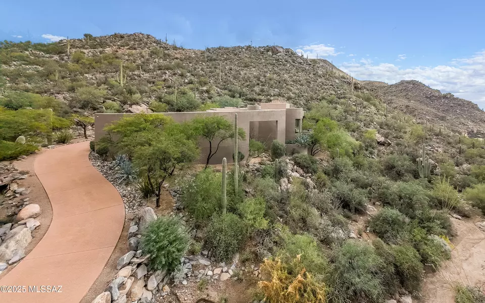 4475 W Cush Canyon Loop, Marana, AZ 85658