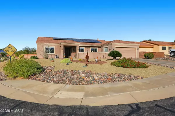 4130 S Via De Febrero, Green Valley, AZ 85622