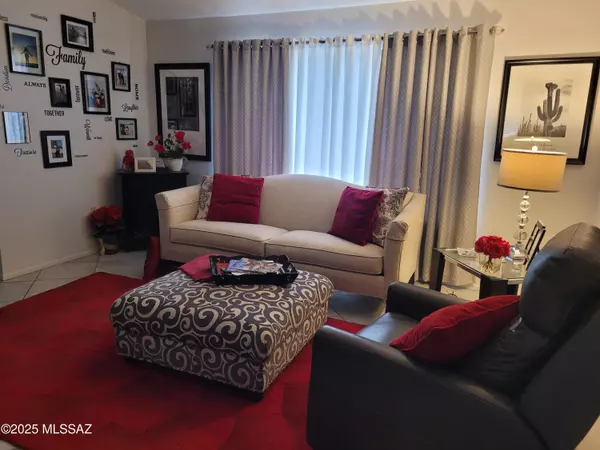 Oro Valley, AZ 85755,14431 N Sky Trail