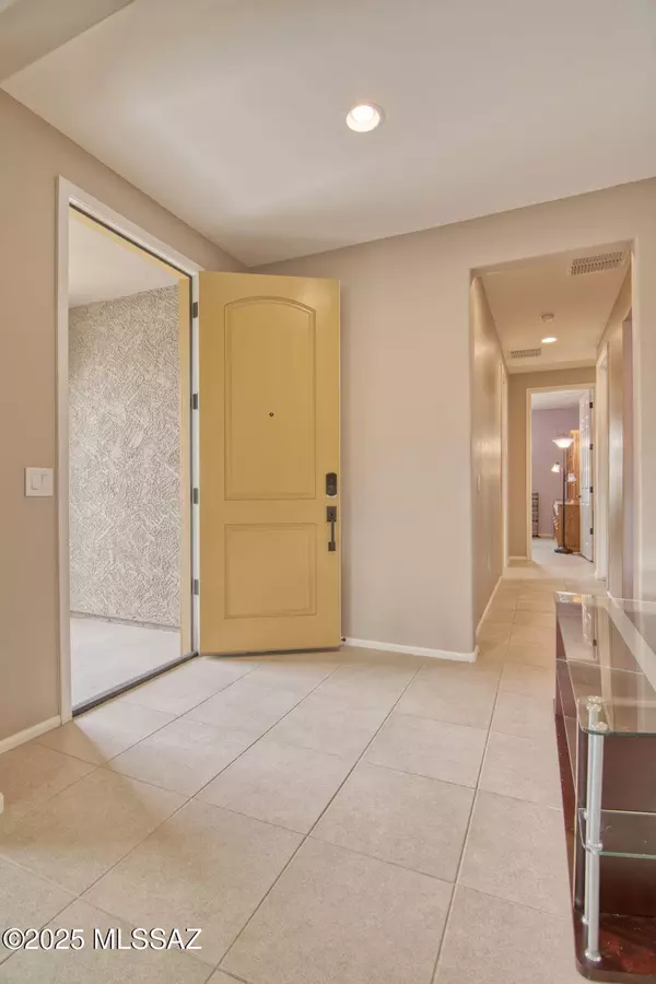 Tucson, AZ 85747,10202 E Civano Wash Trail